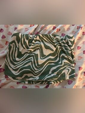Green and White Zebra-Print Women’s Skirt